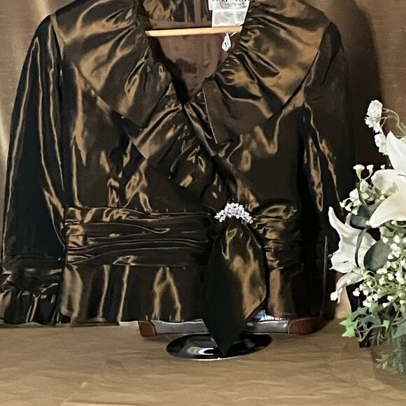 Various new/EUC women's clothes, shoes, boots, jewelry - Picture 12 of 15